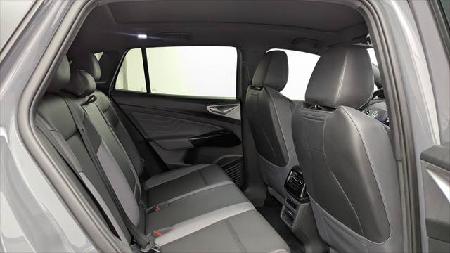 Used 2023 Volkswagen ID.4 Pro S Plus AWD/4WD image 18