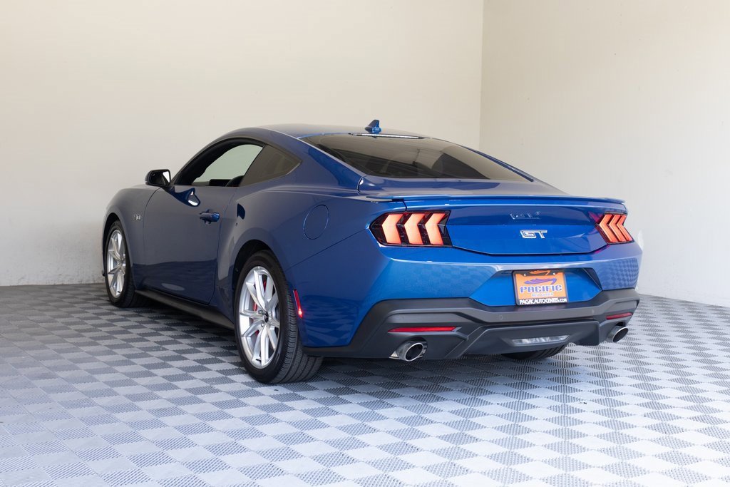 Used 2024 Ford Mustang GT Premium image 14