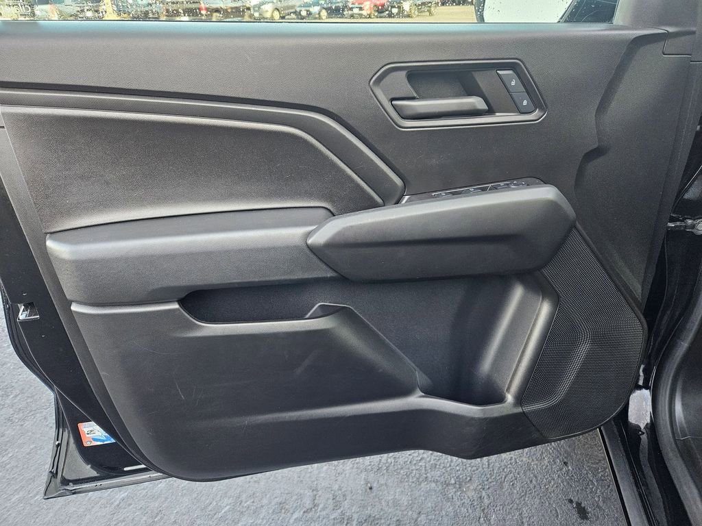 Certified 2024 Chevrolet Colorado W/T image 10