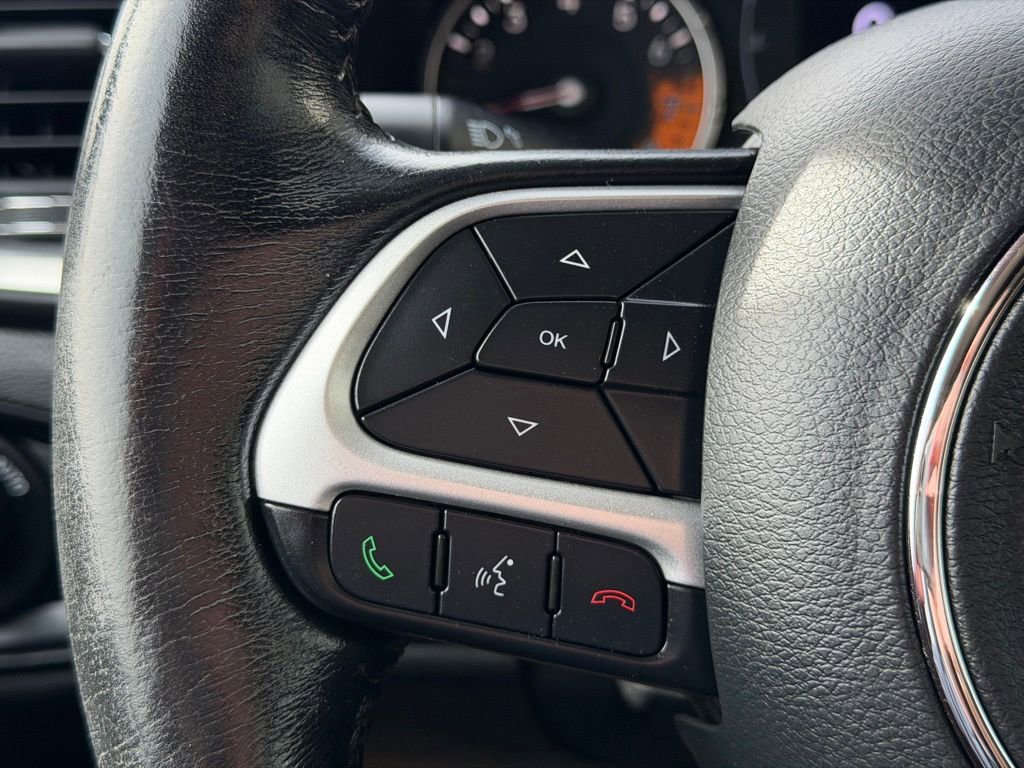 Used 2018 Jeep Renegade Latitude w/ Safety & Security Group image 19