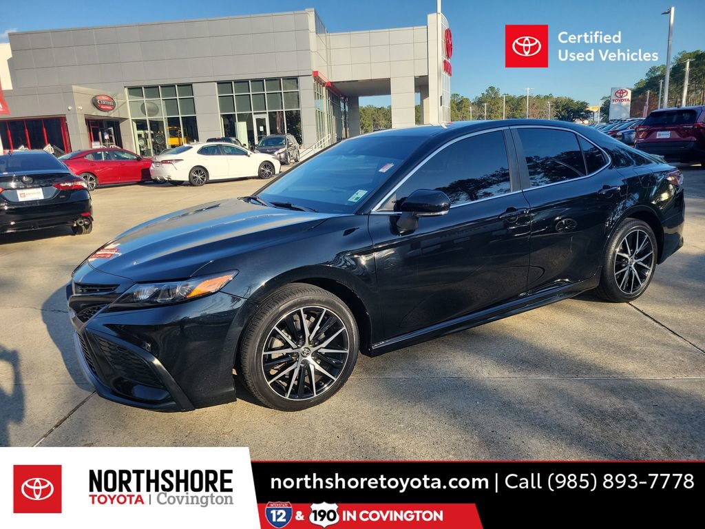 Used 2022 Toyota Camry SE
