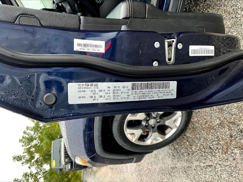 Used 2019 Jeep Compass Limited AWD/4WD image 21