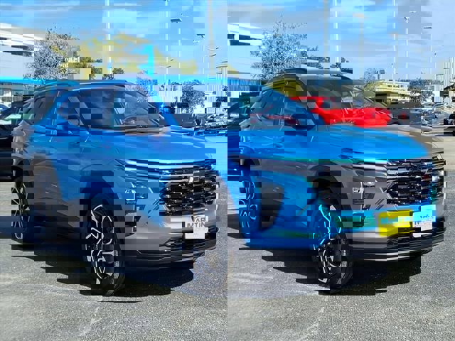 New 2026 Chevrolet Trax RS w/ Driver Confidence Package image 3