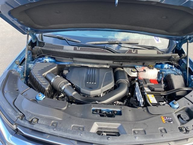 Used 2025 Chevrolet Traverse LT FWD image 29