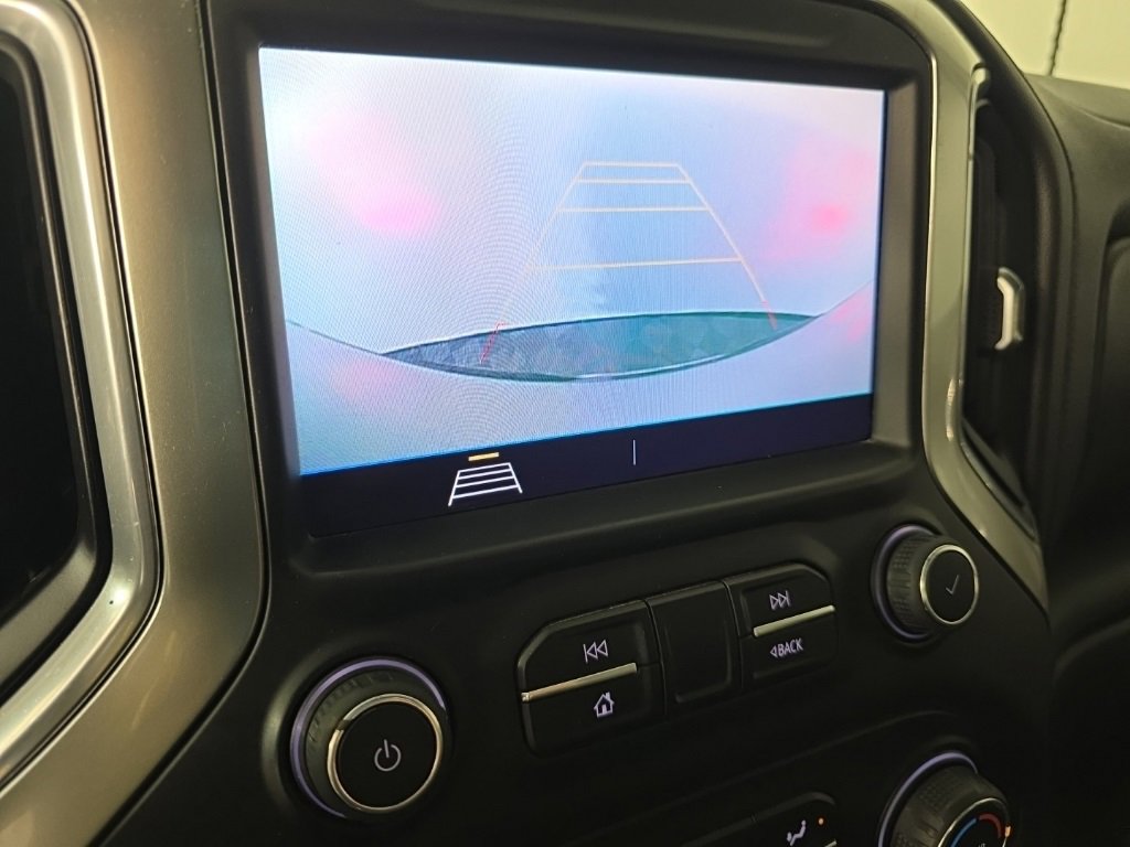 Used 2020 Chevrolet Silverado 1500 LT image 18