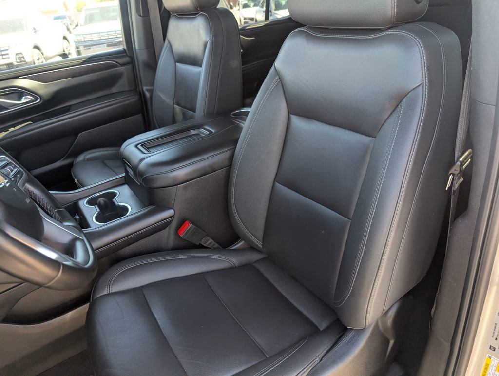 Used 2024 Chevrolet Tahoe LT RWD image 9