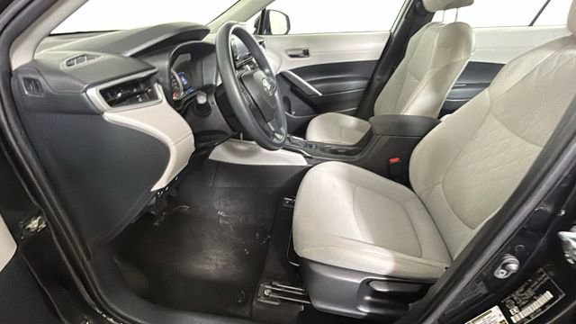Used 2022 Toyota Corolla Cross L AWD/4WD image 12