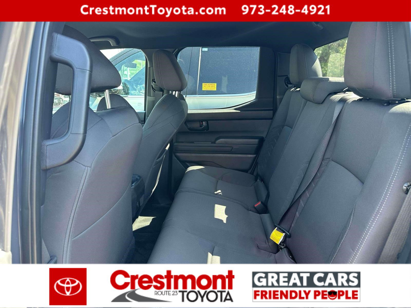 Certified 2025 Toyota Tacoma SR5 AWD/4WD image 9