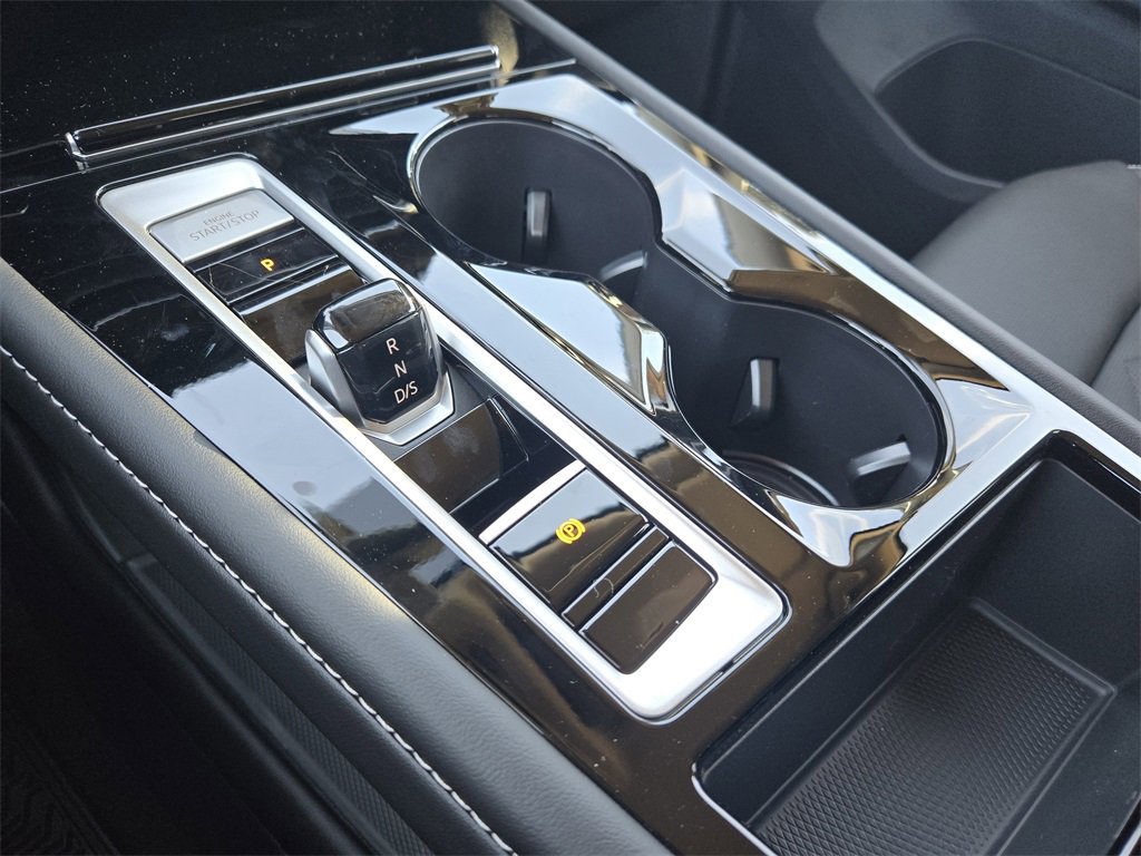 New 2026 Volkswagen Atlas SE image 17