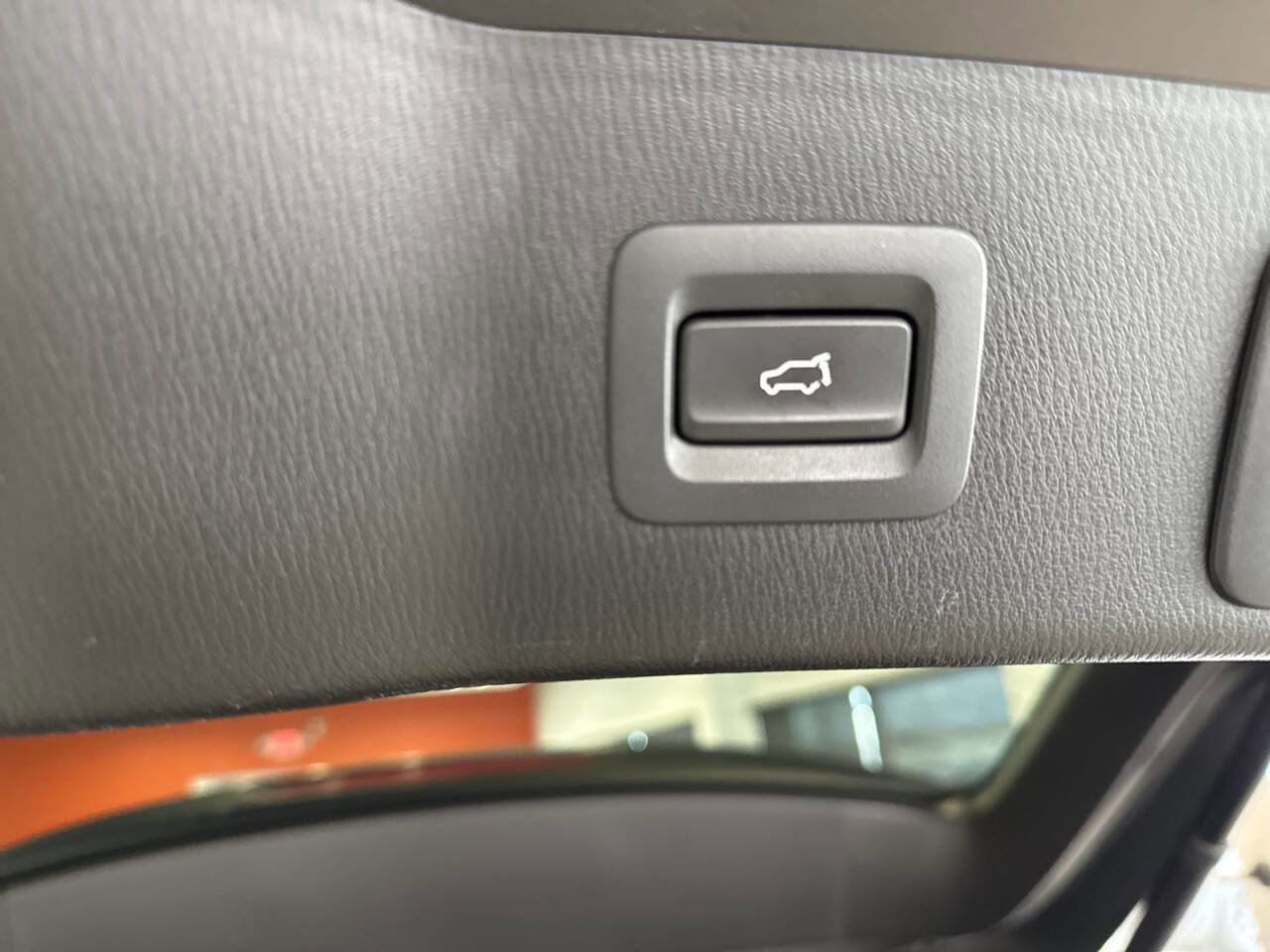 Used 2017 MAZDA CX-5 Touring w/ Preferred Equipment Package FWD image 37