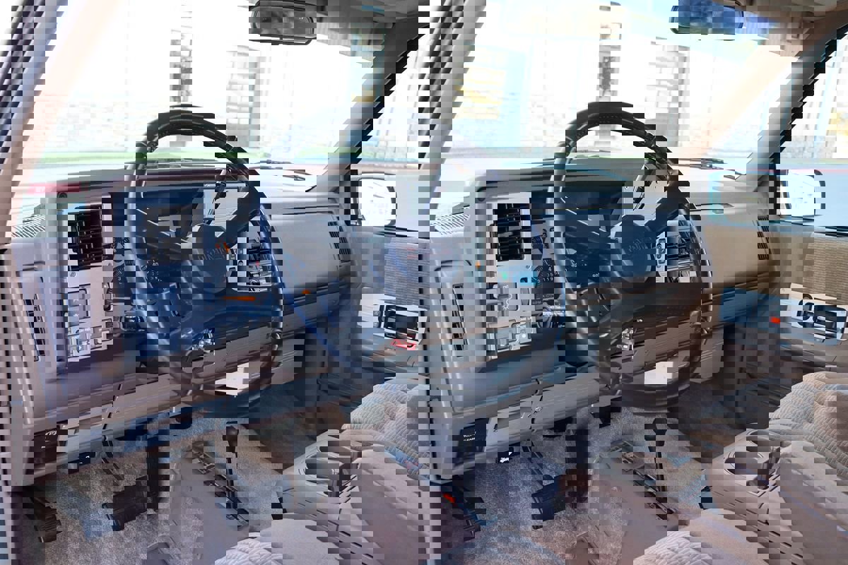 Used 1994 GMC Yukon 4WD 2-Door image 72