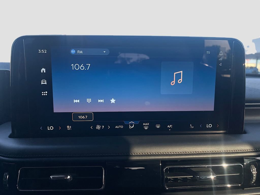 Used 2025 Lincoln Aviator Reserve w/ Jet Appearance Package image 15