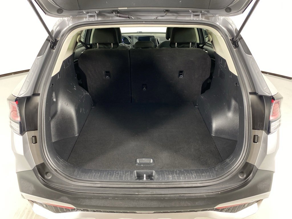 Used 2023 Kia Sportage LX image 31