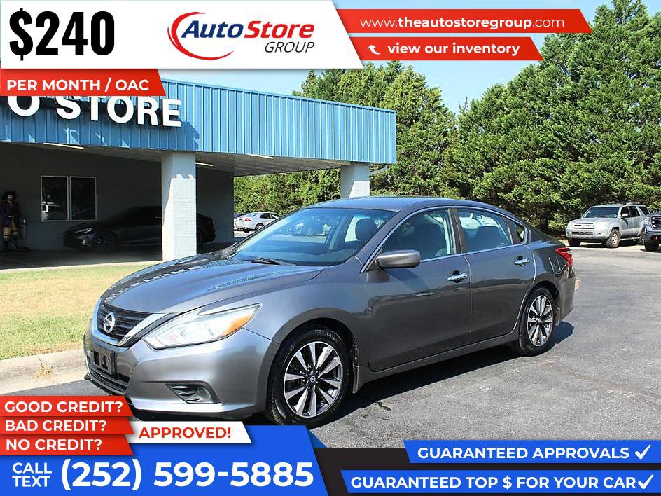 Used 2017 Nissan Altima 2.5 SV FWD image 2