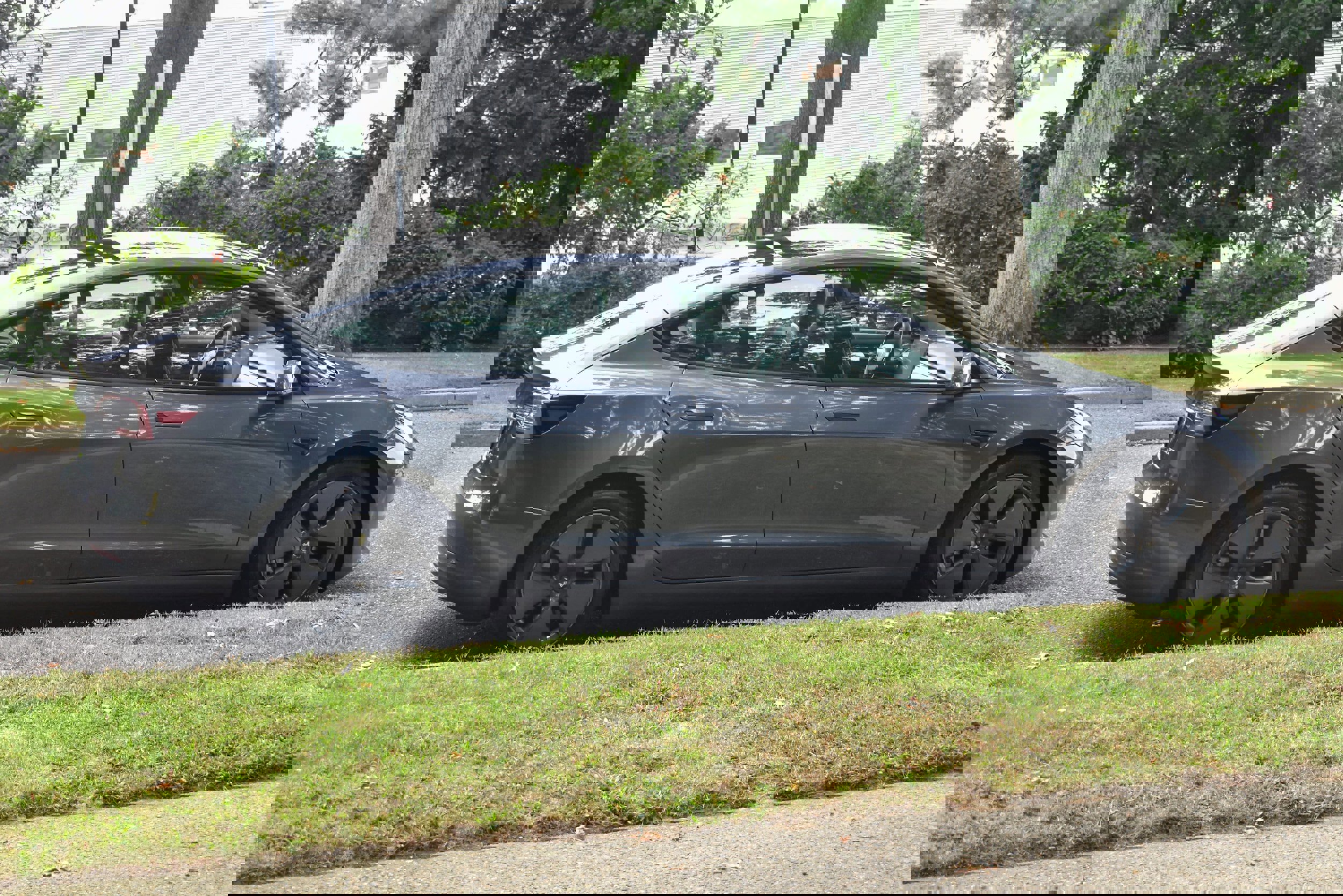 Used 2022 Tesla Model 3 Long Range image 9