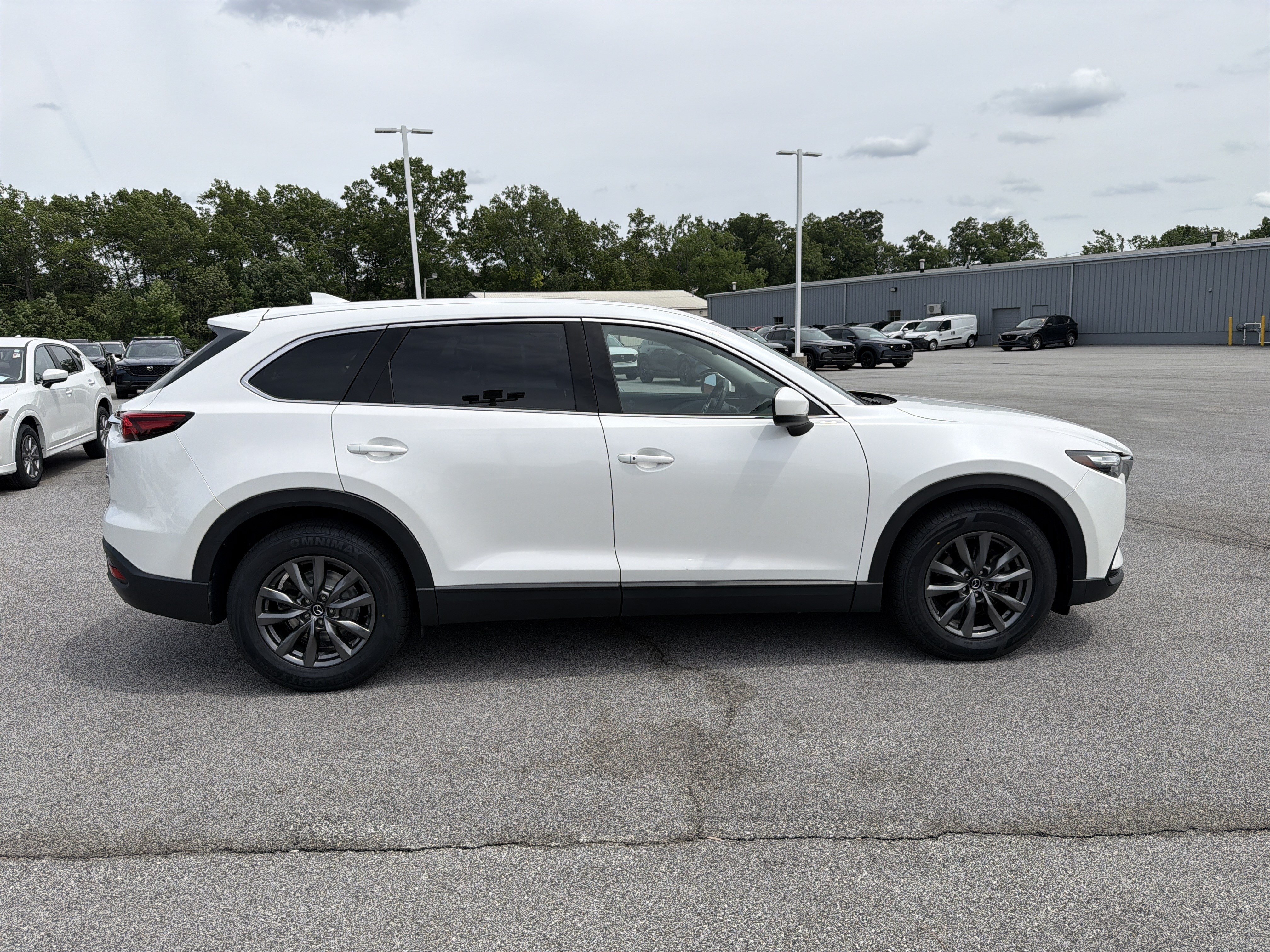 Certified 2023 MAZDA CX-9 Touring AWD/4WD image 2
