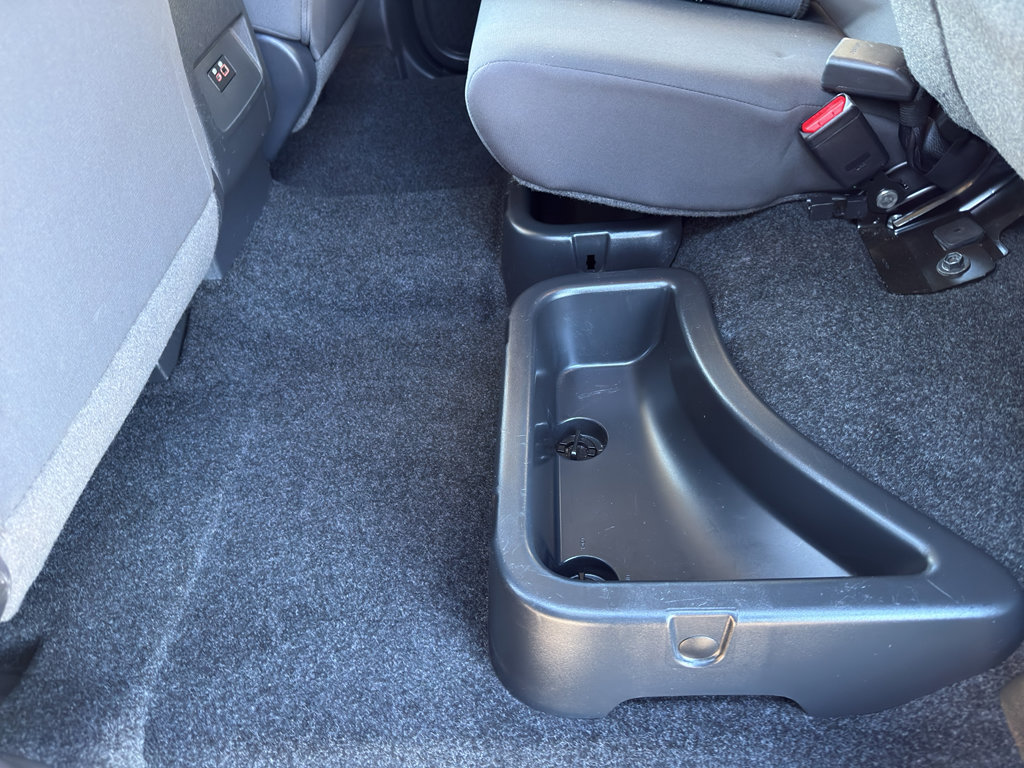 Certified 2024 Nissan Frontier SV image 35