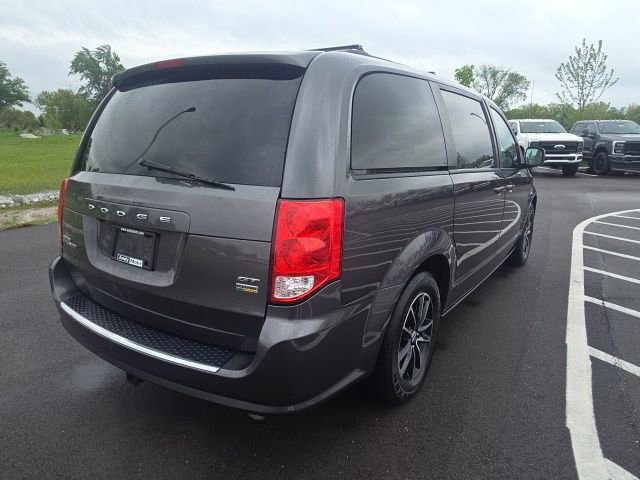 Used 2018 Dodge Grand Caravan GT FWD image 8