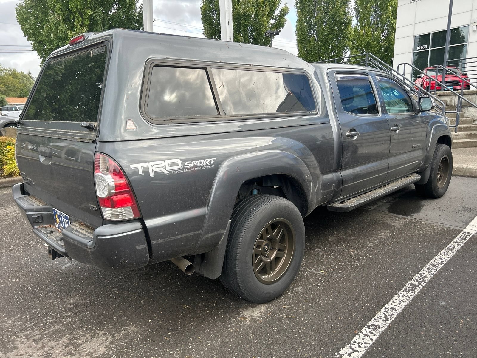 Used 2015 Toyota Tacoma 4x4 Double Cab w/ TRD Sport Package image 5