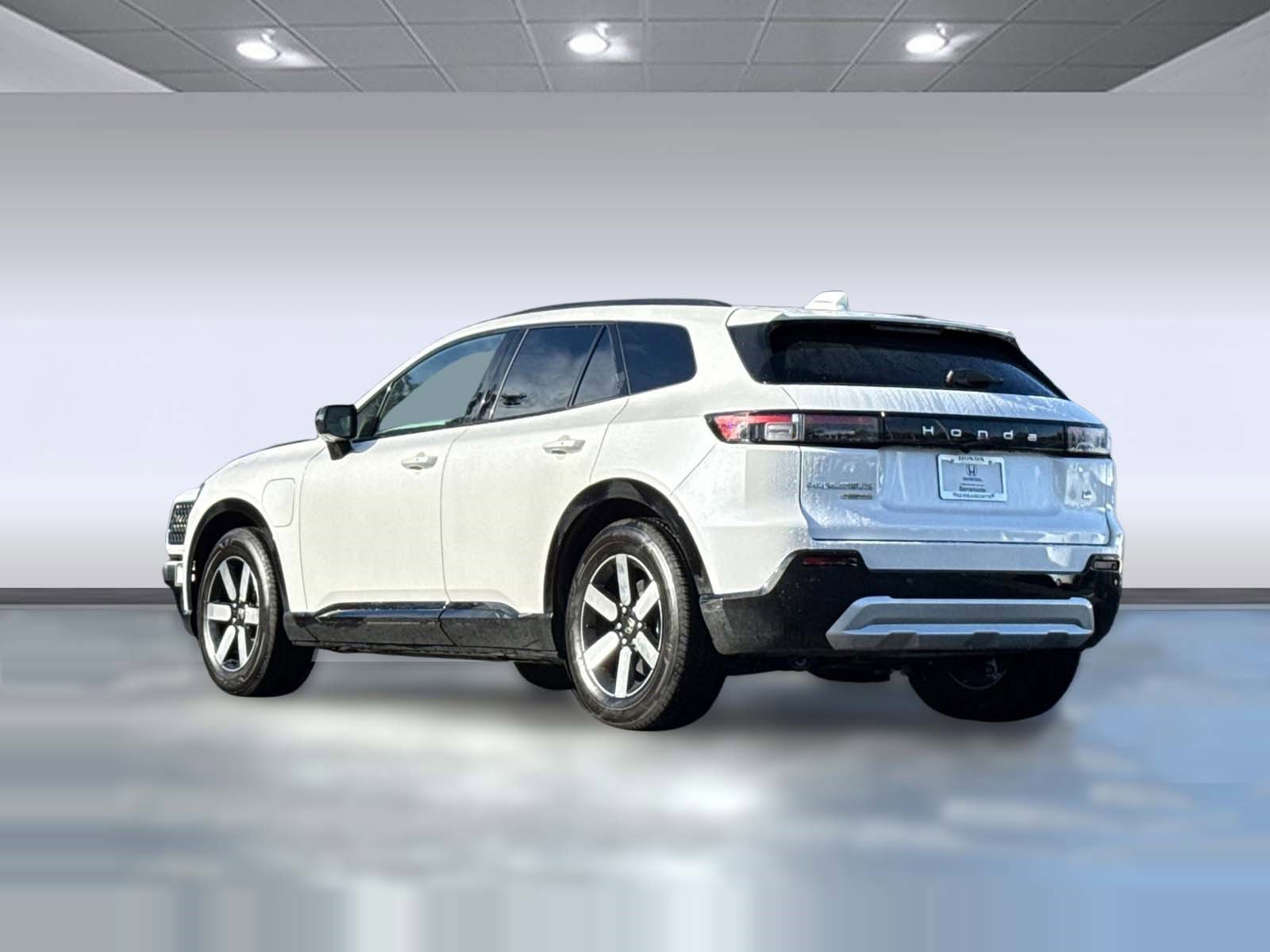 Certified 2025 Honda Prologue Touring image 3