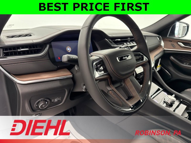 New 2025 Jeep Grand Cherokee Summit image 23