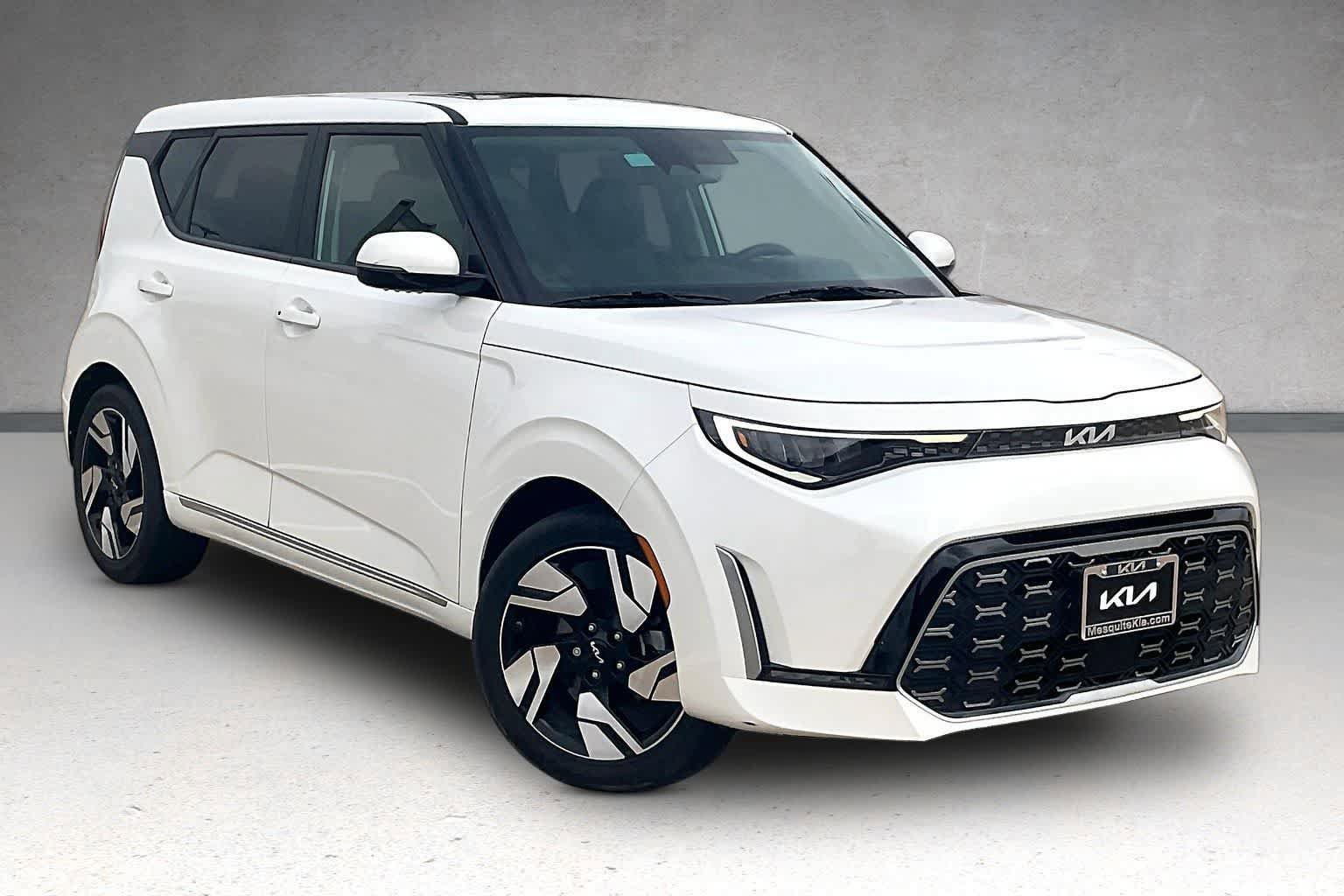 Used 2024 Kia Soul GT-Line w/ GT-Line Technology Package FWD image 21
