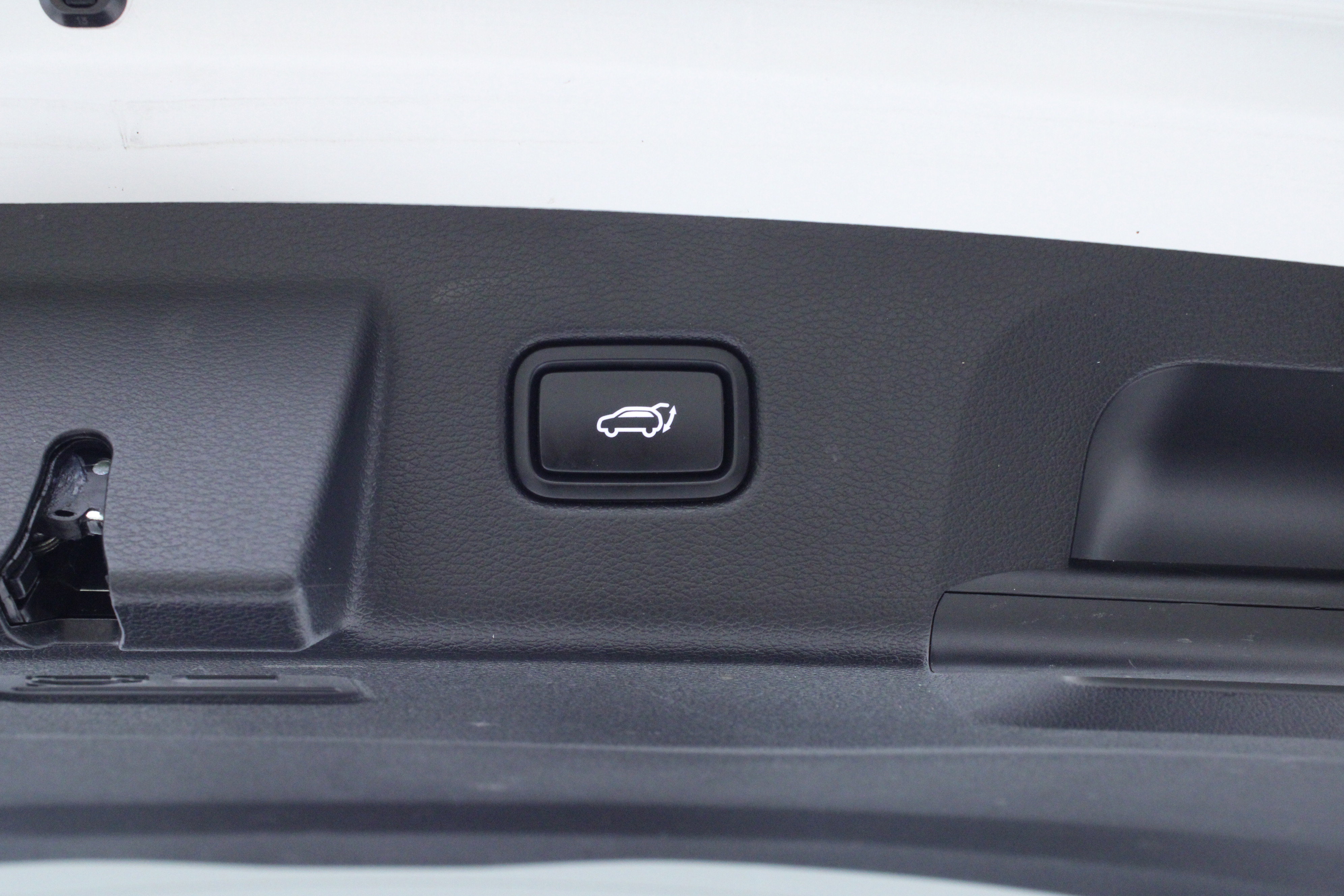 Used 2022 Kia Telluride SX w/ SX Prestige Package image 12