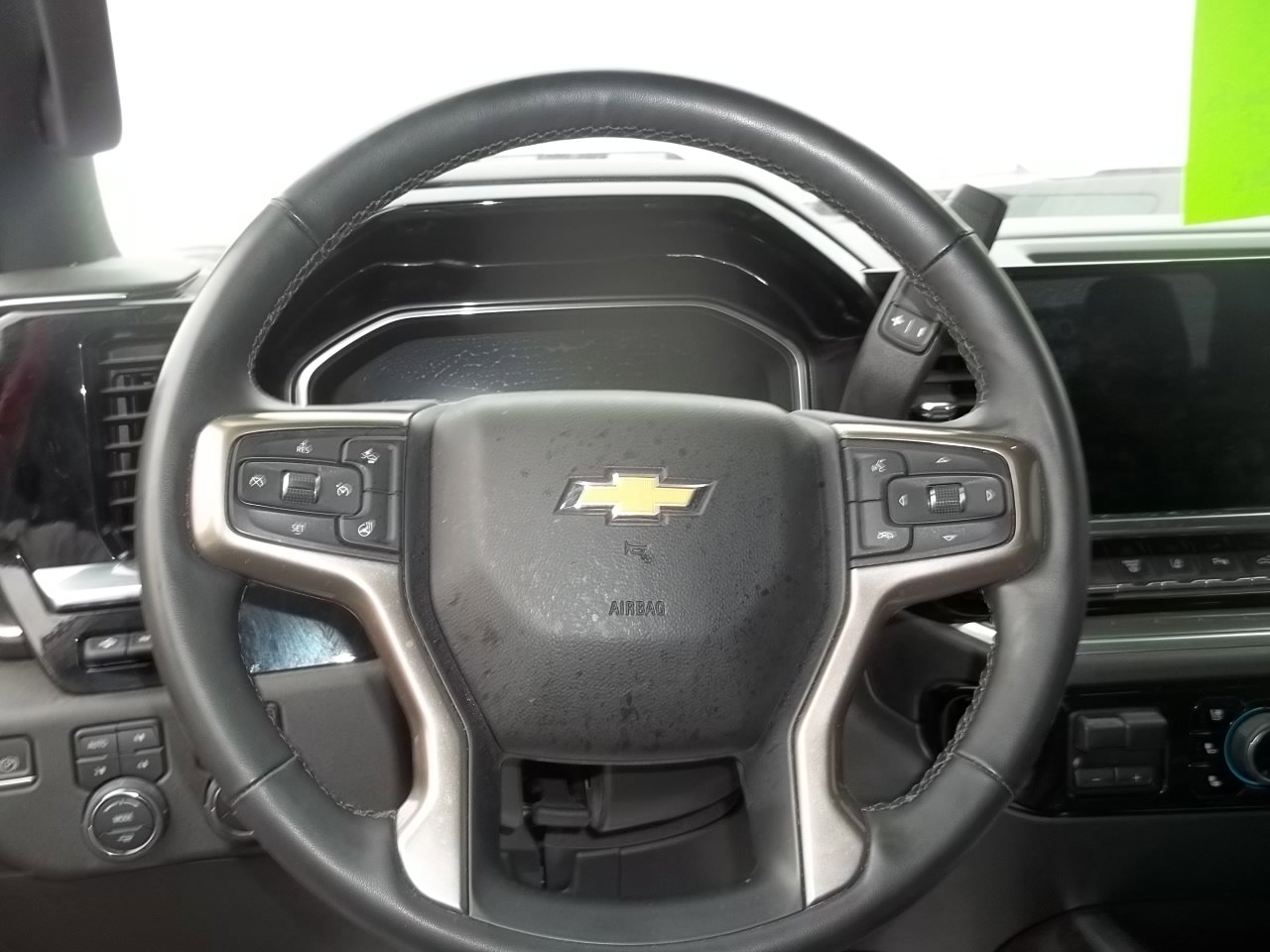 Used 2024 Chevrolet Silverado 2500 High Country w/ High Country Premium Package image 7