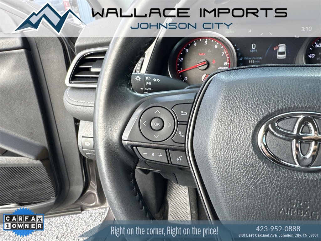 Used 2022 Toyota Camry XSE image 21