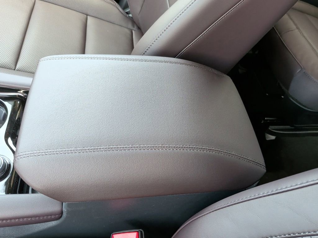 New 2026 Ford Explorer Platinum w/ LUX Leather Package image 32