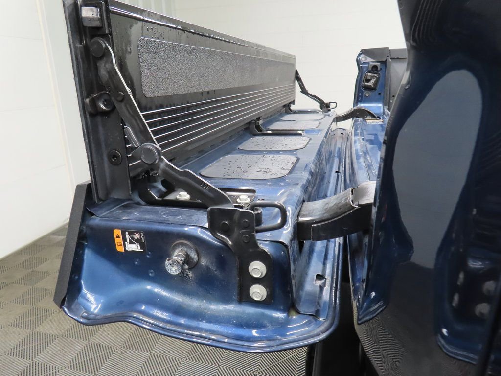 Used 2023 GMC Sierra 2500 AT4 w/ AT4 Premium Plus Package AWD/4WD image 45