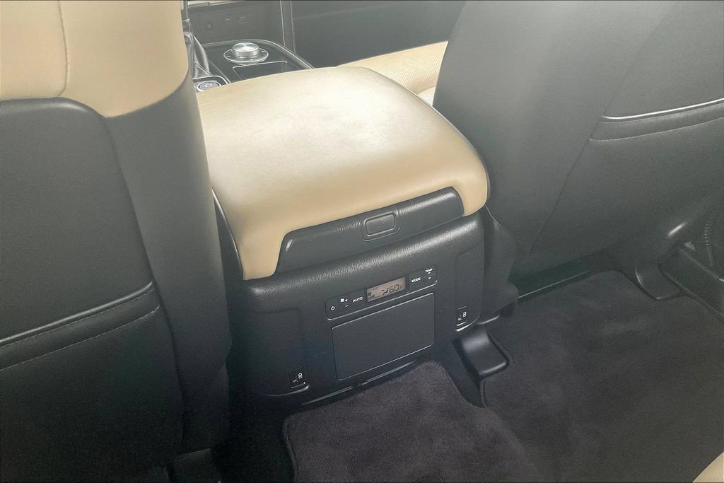 Used 2024 INFINITI QX80 Premium Select w/ Cargo Package AWD/4WD image 10