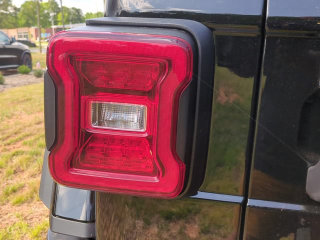 New 2024 Jeep Wrangler Unlimited Rubicon 392 AWD/4WD image 15