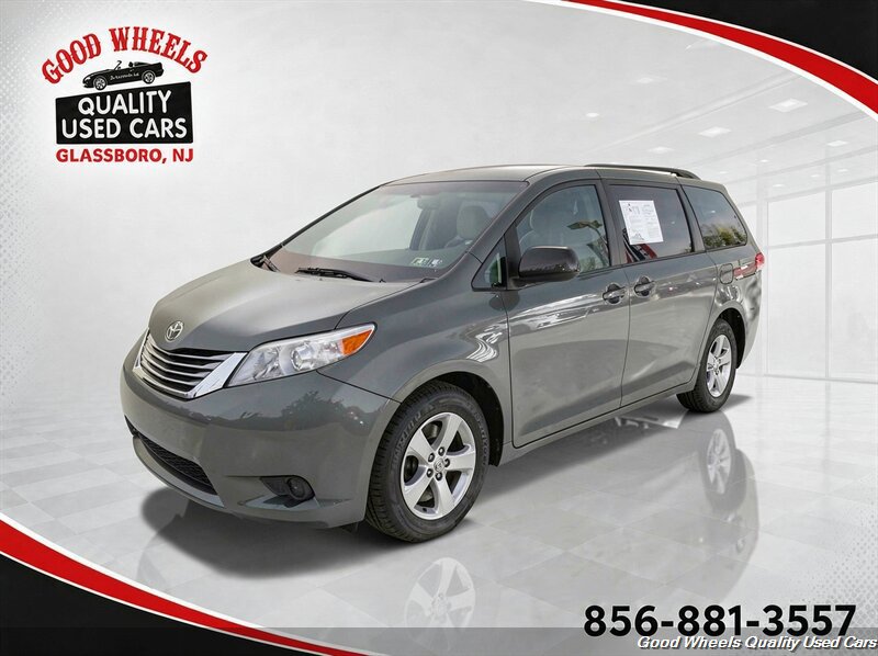 Used 2014 Toyota Sienna LE