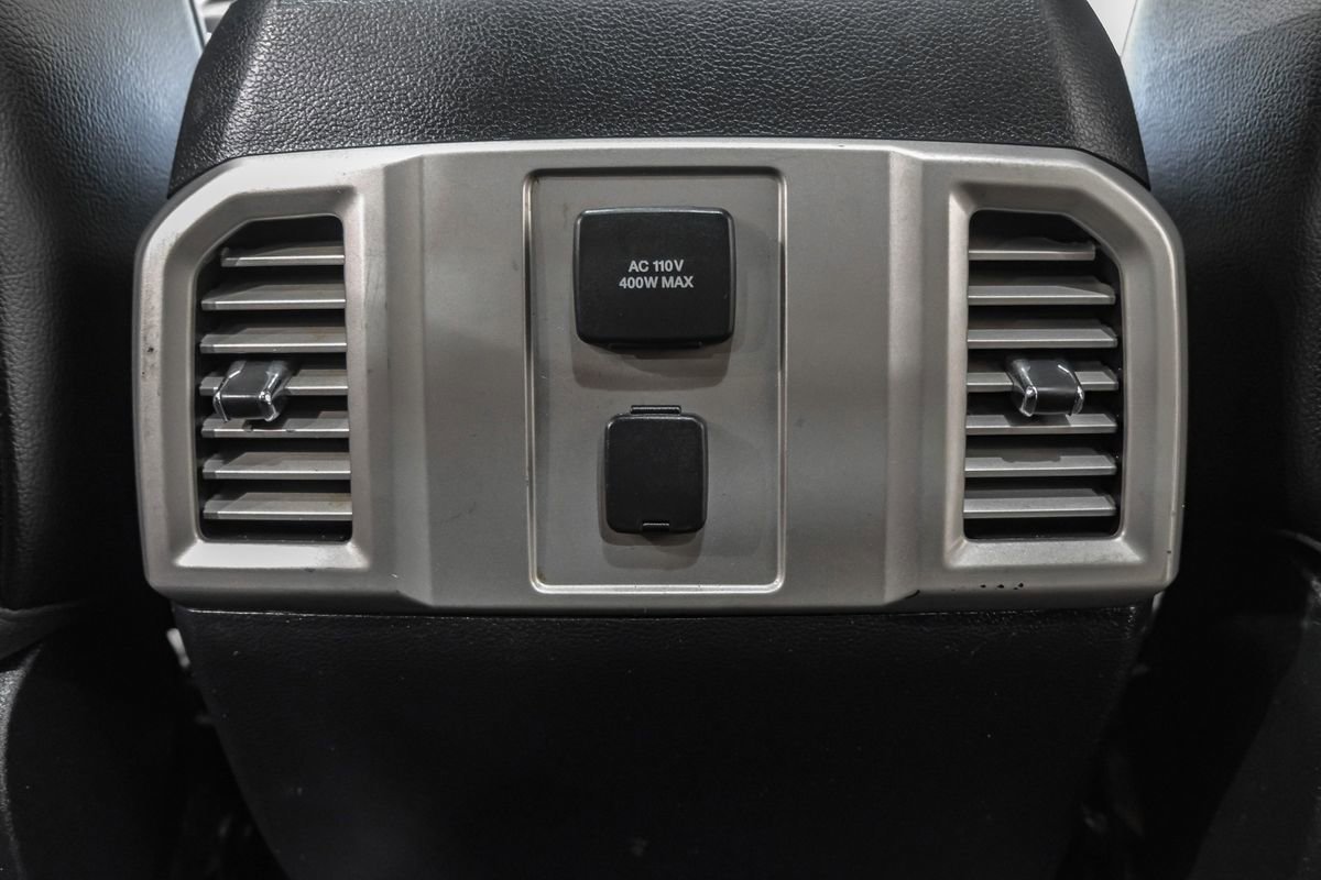 Used 2017 Ford F350 Lariat w/ Lariat Ultimate Package image 38