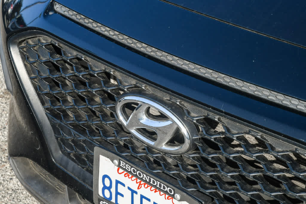 Used 2018 Hyundai Kona SEL FWD image 5