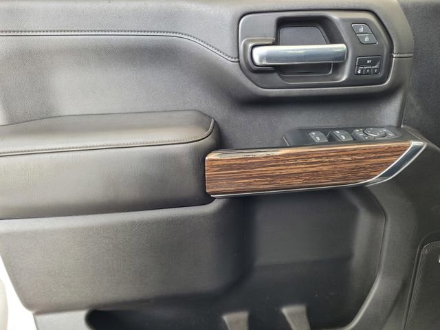 Used 2023 Chevrolet Silverado 2500 High Country w/ Z71 Off-Road Package image 18