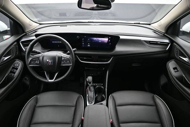 Used 2024 Buick Encore GX Avenir w/ Avenir Convenience Package AWD/4WD image 12