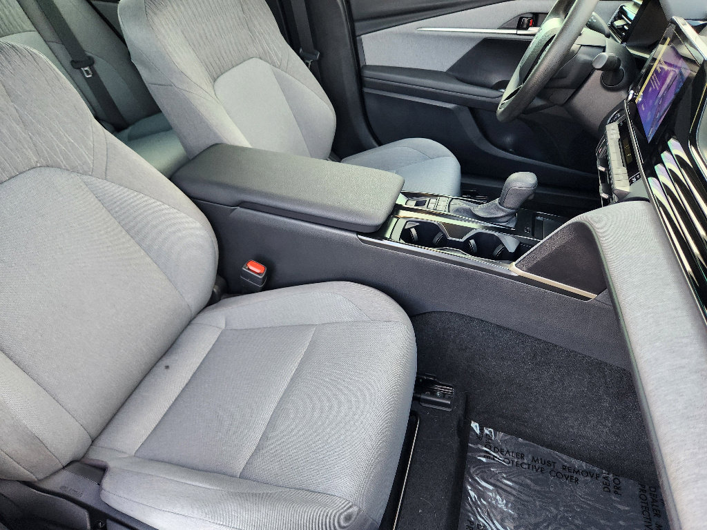 Used 2026 Toyota Camry LE w/ Convenience Package image 13