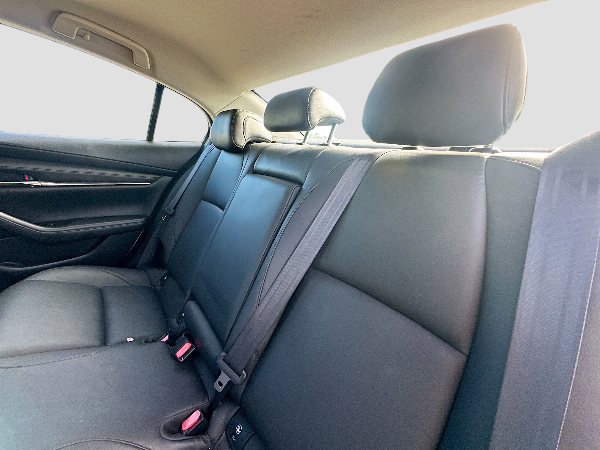 Used 2019 MAZDA MAZDA3 Sedan w/ Preferred Package image 22