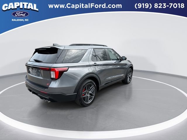 Certified 2025 Ford Explorer ST w/ Sun And Sound Package image 8