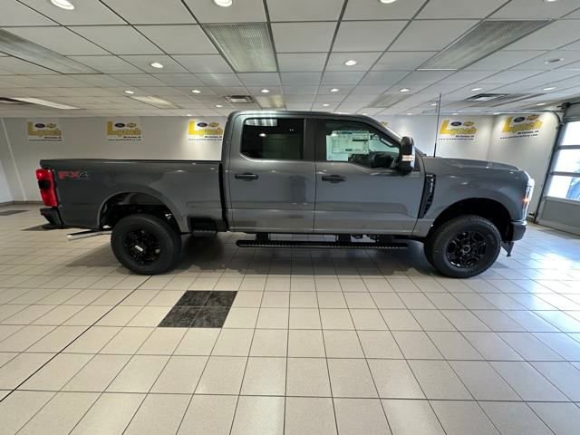 New 2026 Ford F350 XL image 3