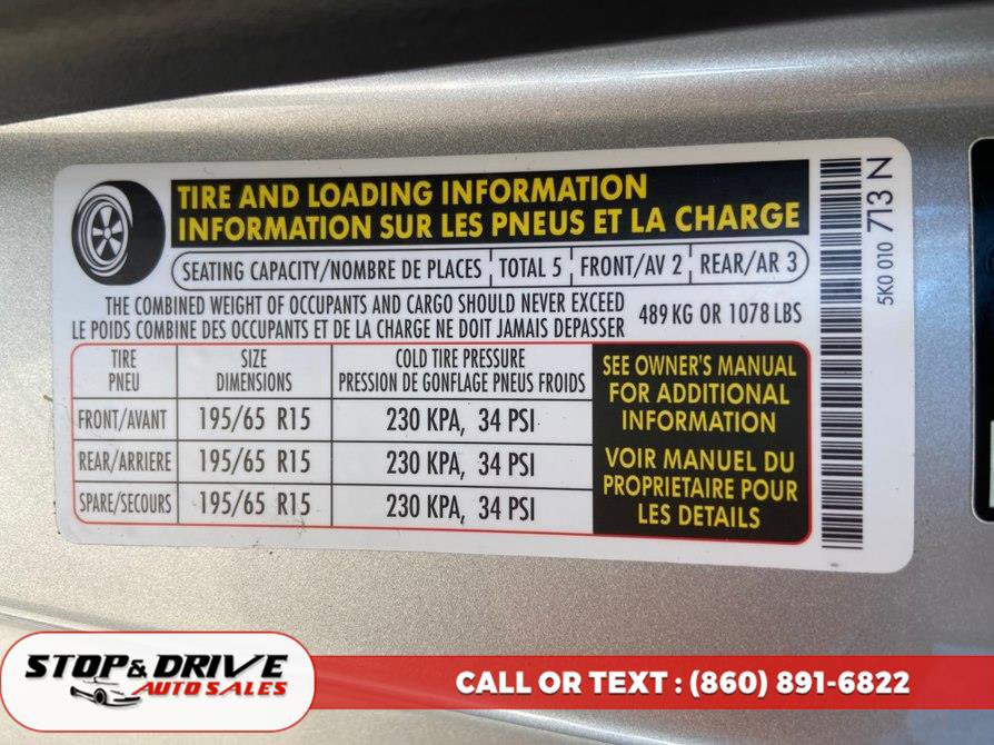 Used 2010 Volkswagen Golf 2-Door image 18