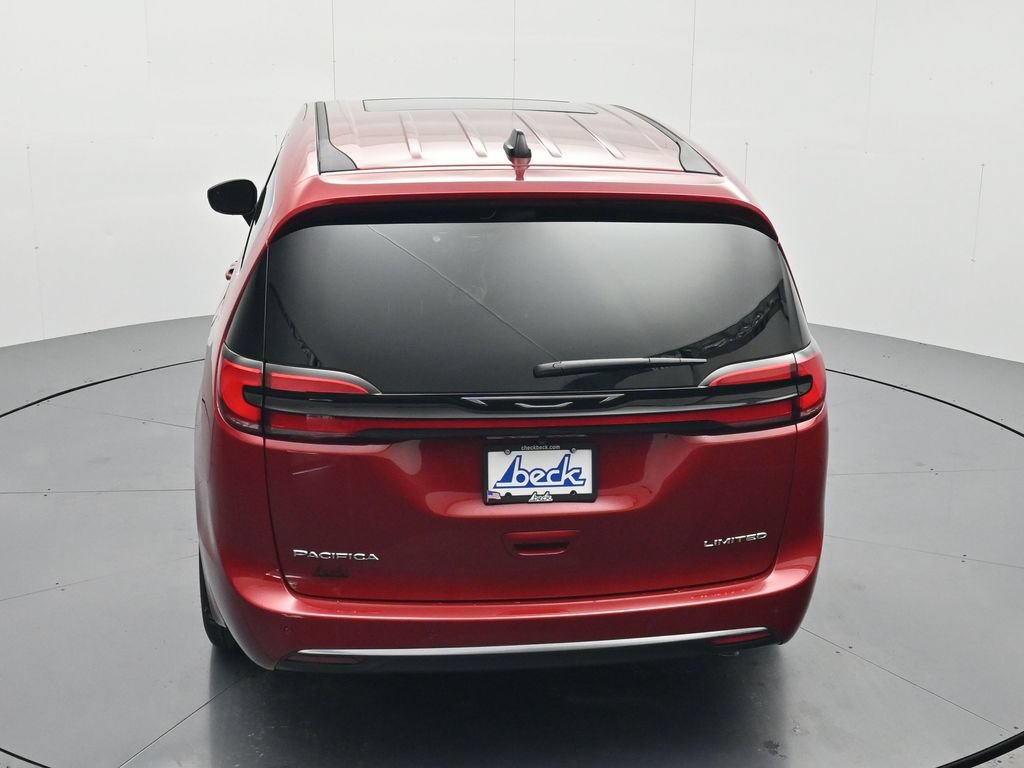 New 2027 Chrysler Pacifica Limited w/ Family Tech Group FWD image 36