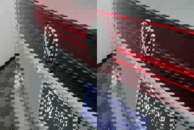 Certified 2025 Volkswagen Atlas SE image 36