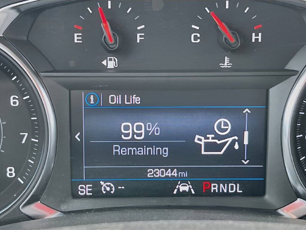 Used 2024 Chevrolet Equinox LS w/ LS Convenience Package FWD image 12