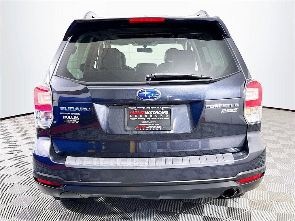 Used 2017 Subaru Forester 2.5i Touring image 6