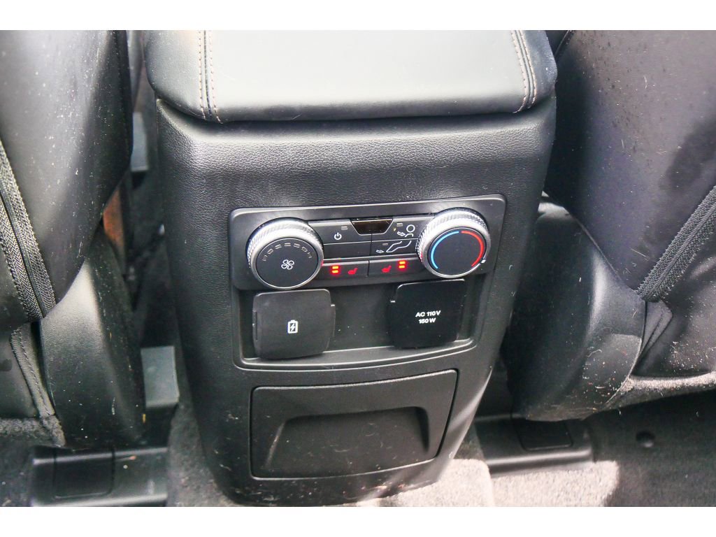 Used 2022 Ford Explorer Platinum w/ Technology Package AWD/4WD image 19