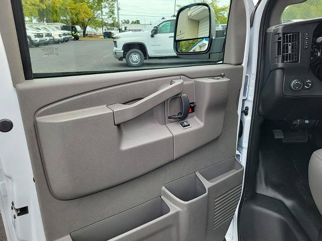 New 2025 Chevrolet Express 2500 w/ Driver Convenience Package RWD image 18
