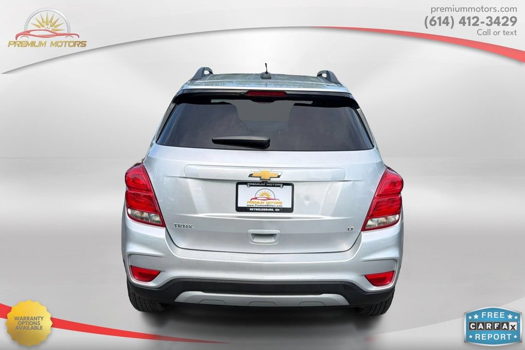 Used 2020 Chevrolet Trax LT w/ LT Convenience Package FWD image 4